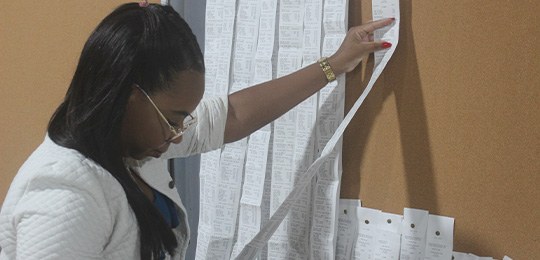 Boletins de Urna (BUs) referentes ao 1º turno das Eleições Municipais 2024 estão disponíveis par...