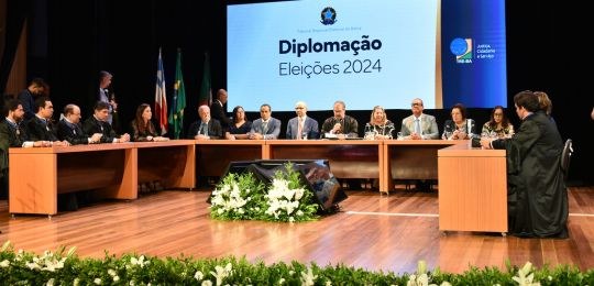 Candidatas e candidatos eleitos em Salvador são diplomados em Sessão Solene do TRE, na tarde des...