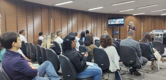 Lideranças do TRE-BA participam de roda de conversa sobre prevenção ao assédio